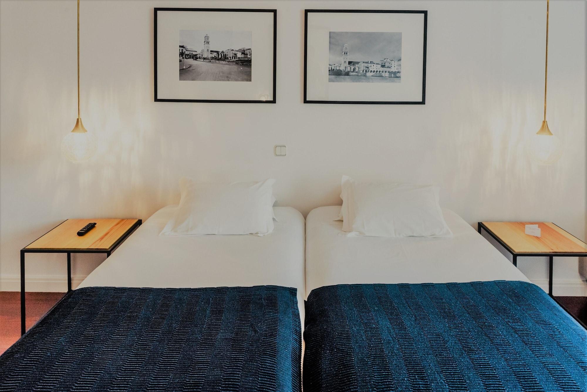 Comercial Boutique Guest House 蓬塔德尔加达 外观 照片