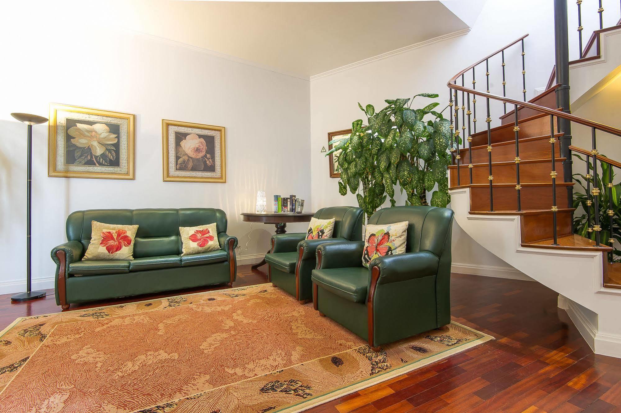 Comercial Boutique Guest House 蓬塔德尔加达 外观 照片